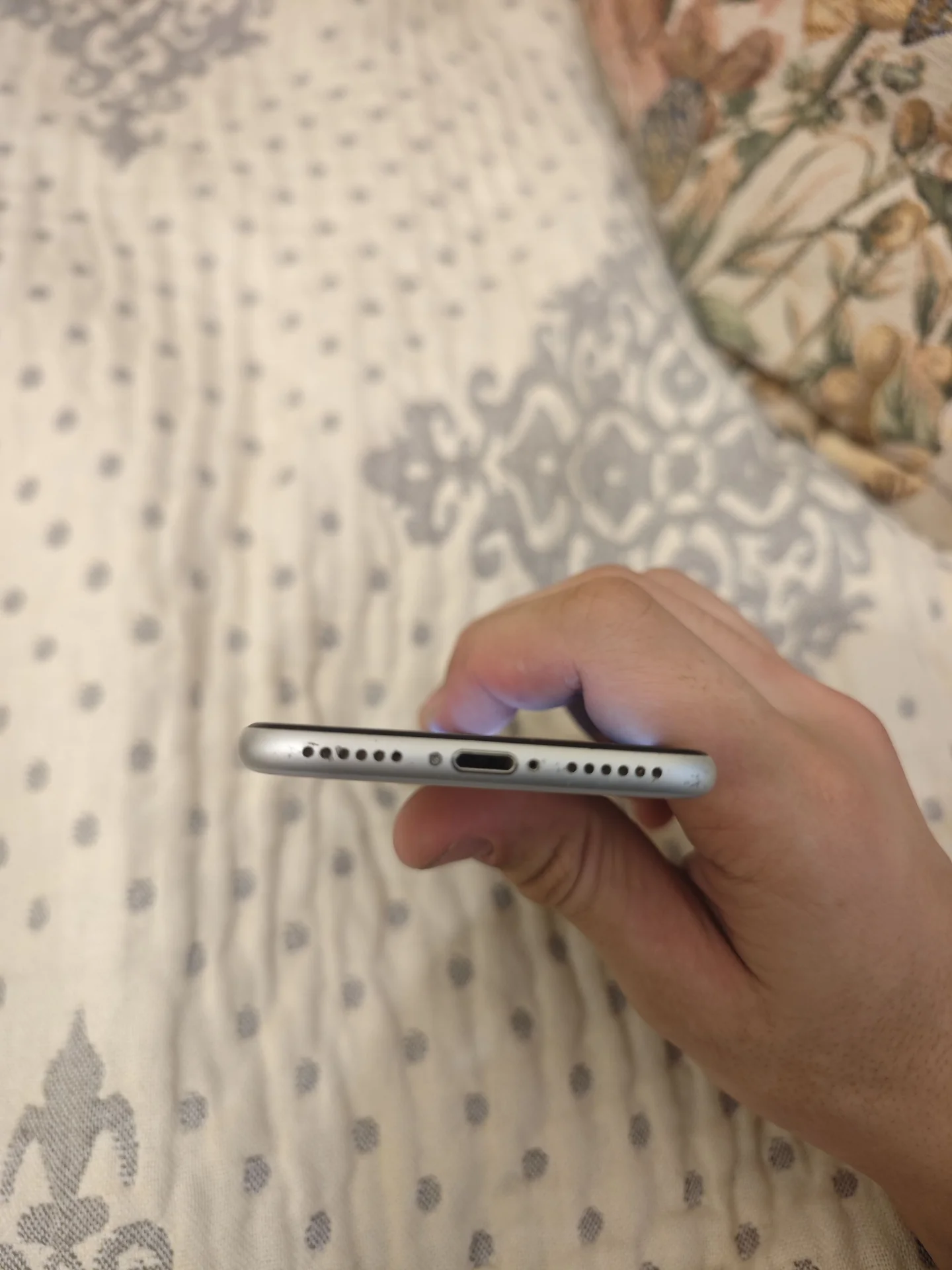 iPhone 7 128gb - миниатюра 4