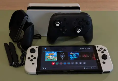 Приставка Nintendo Switch OLED