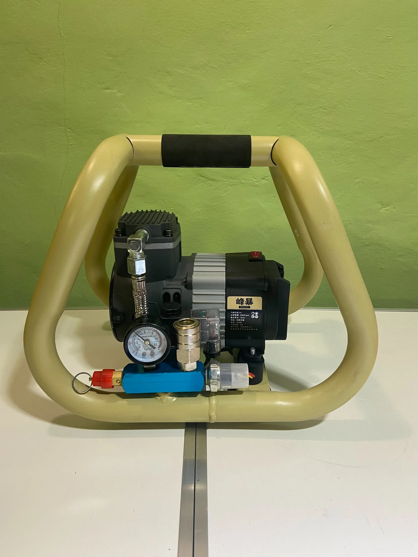 Аккумуляторный компрессор 3л FengBao FB-02-3L - изображение 1