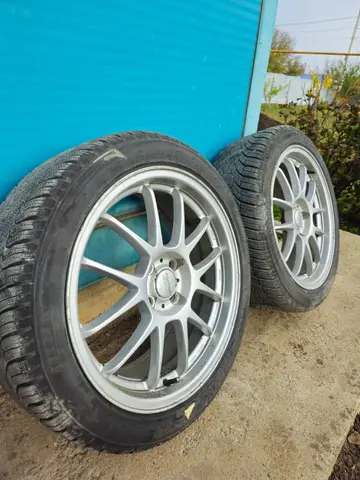Колеса в сборе 215/45 R17