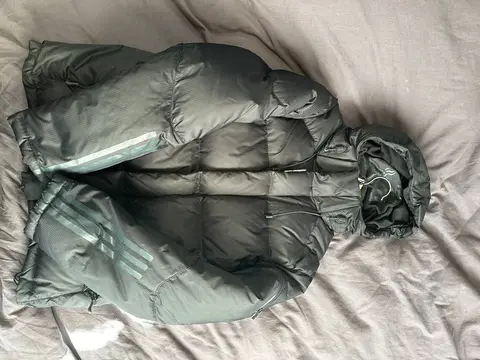пуховик adidas s size