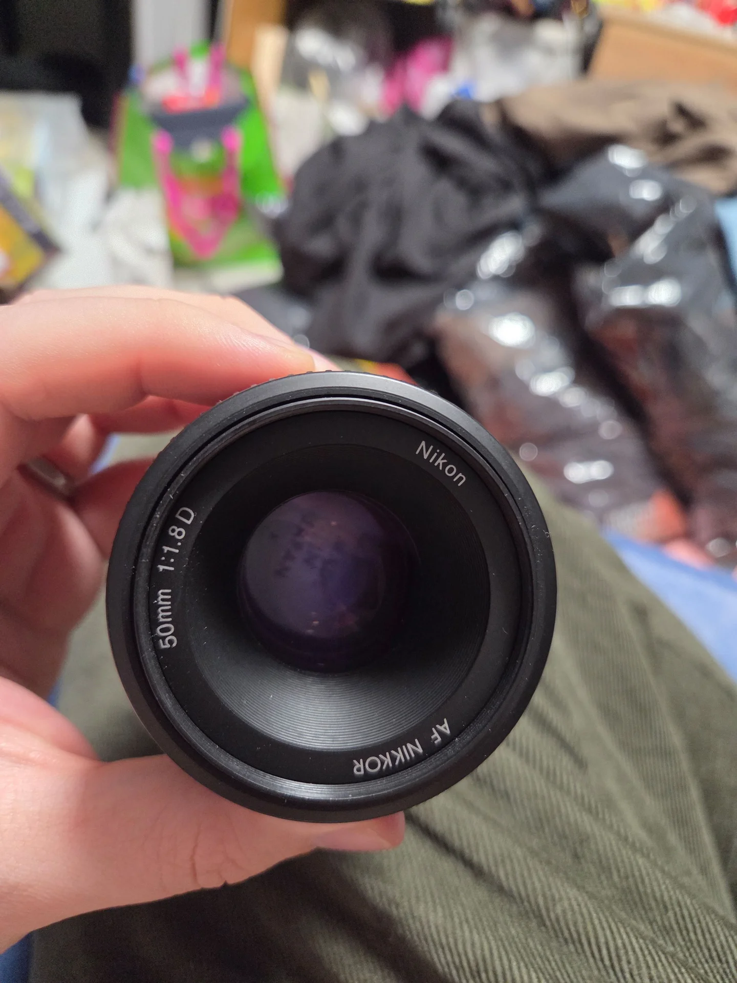 Объектив Nikon AF nikkor 50mm

f/1.8D - миниатюра 3