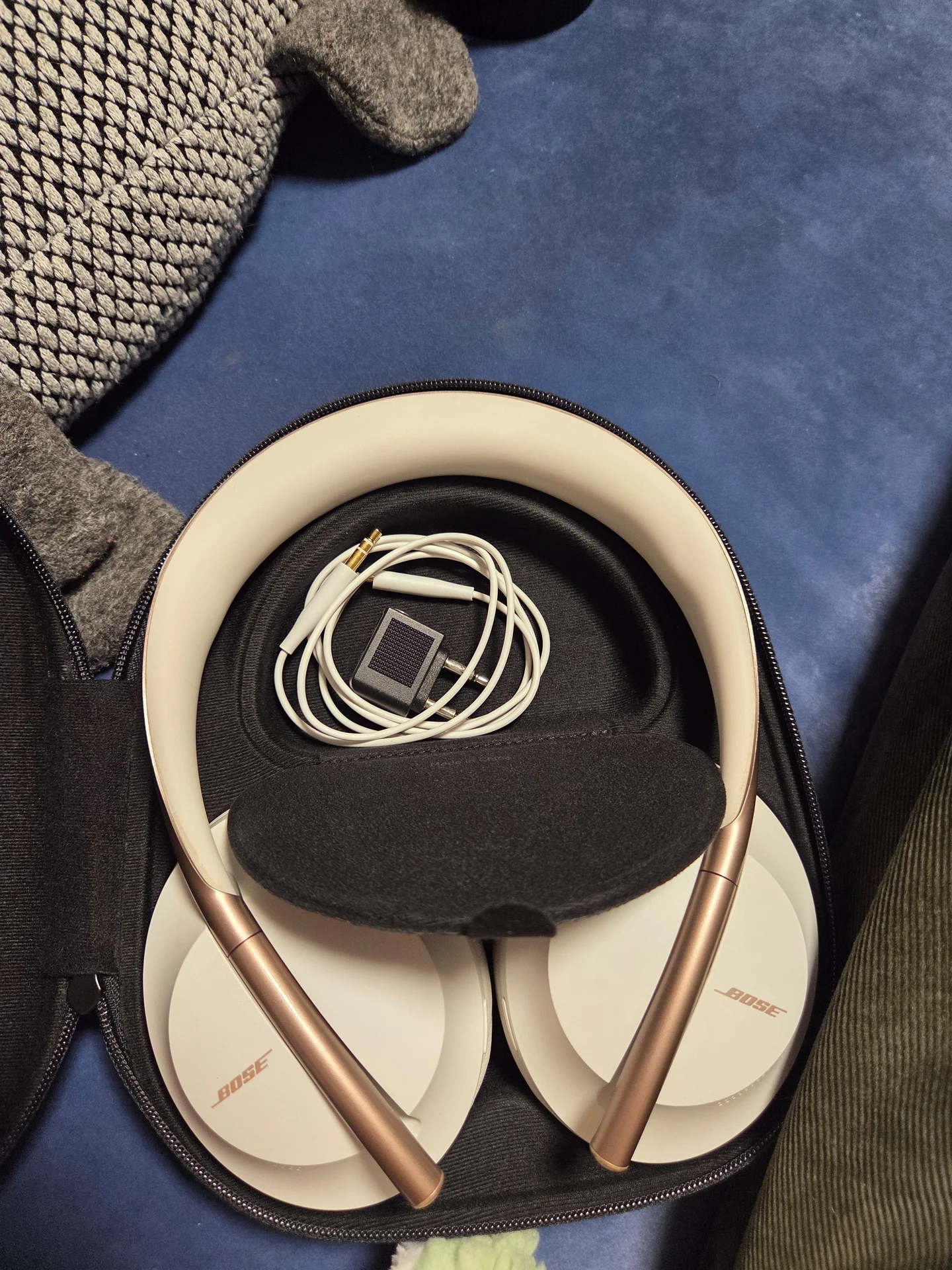 Bose nc 700 Soapstone - миниатюра 3