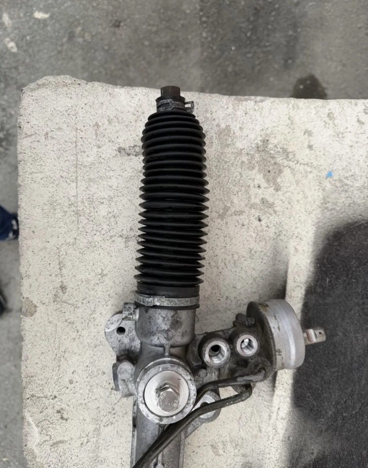 Рулевая рейка Audi A4 8E B6/B7 - миниатюра 7