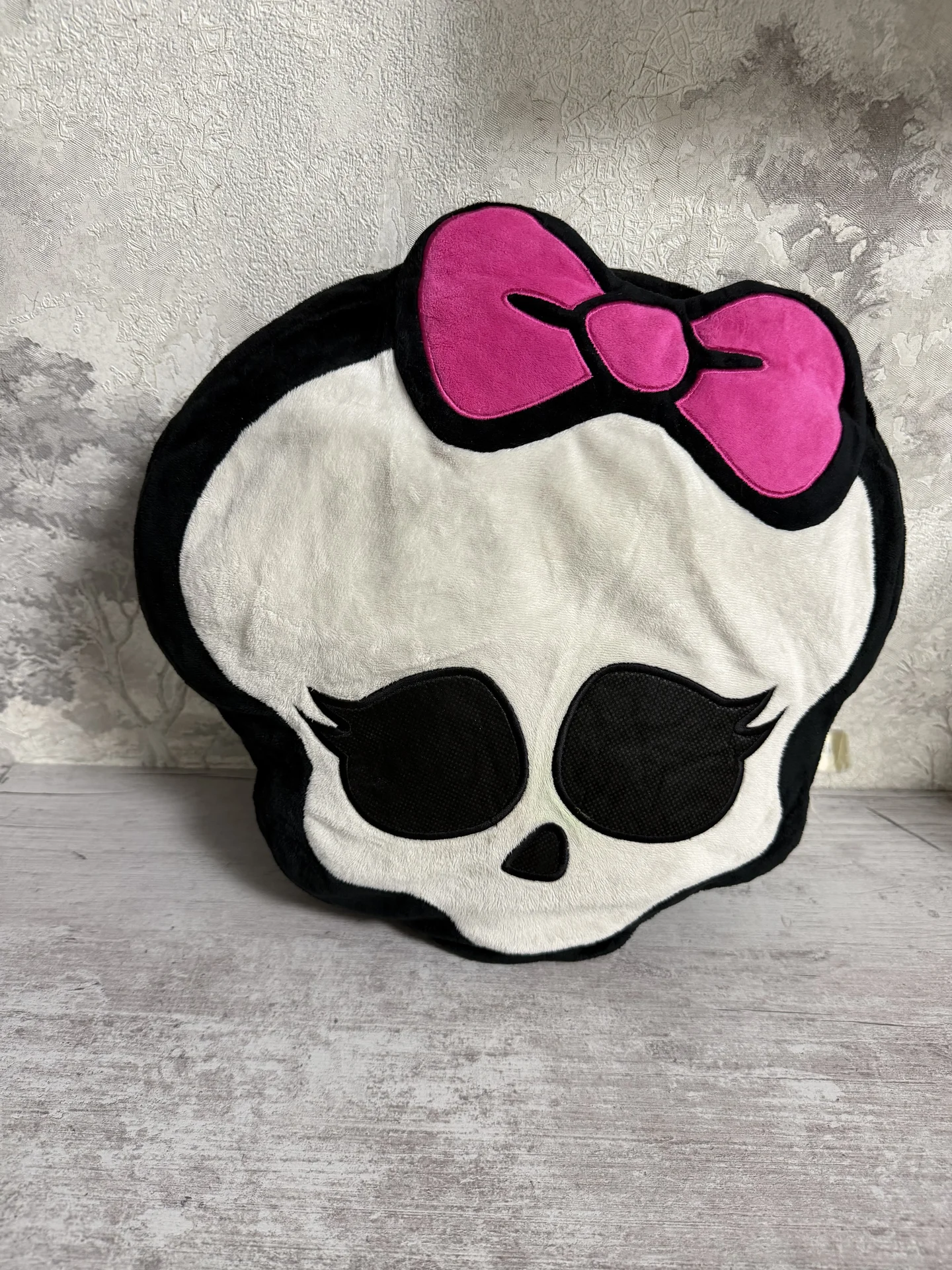 подушка череп monster high - изображение 1