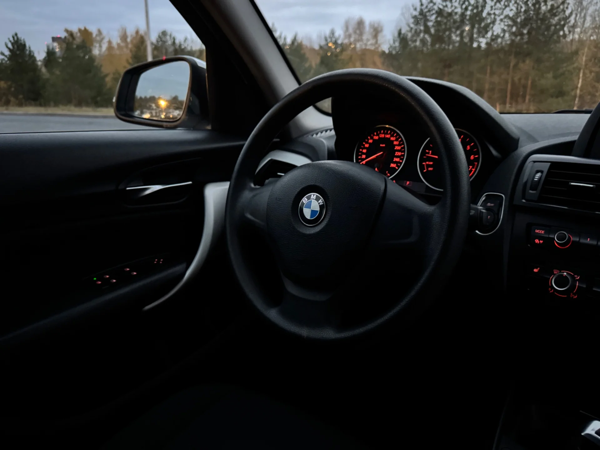 BMW 1 f20 1.6 AT - миниатюра 15