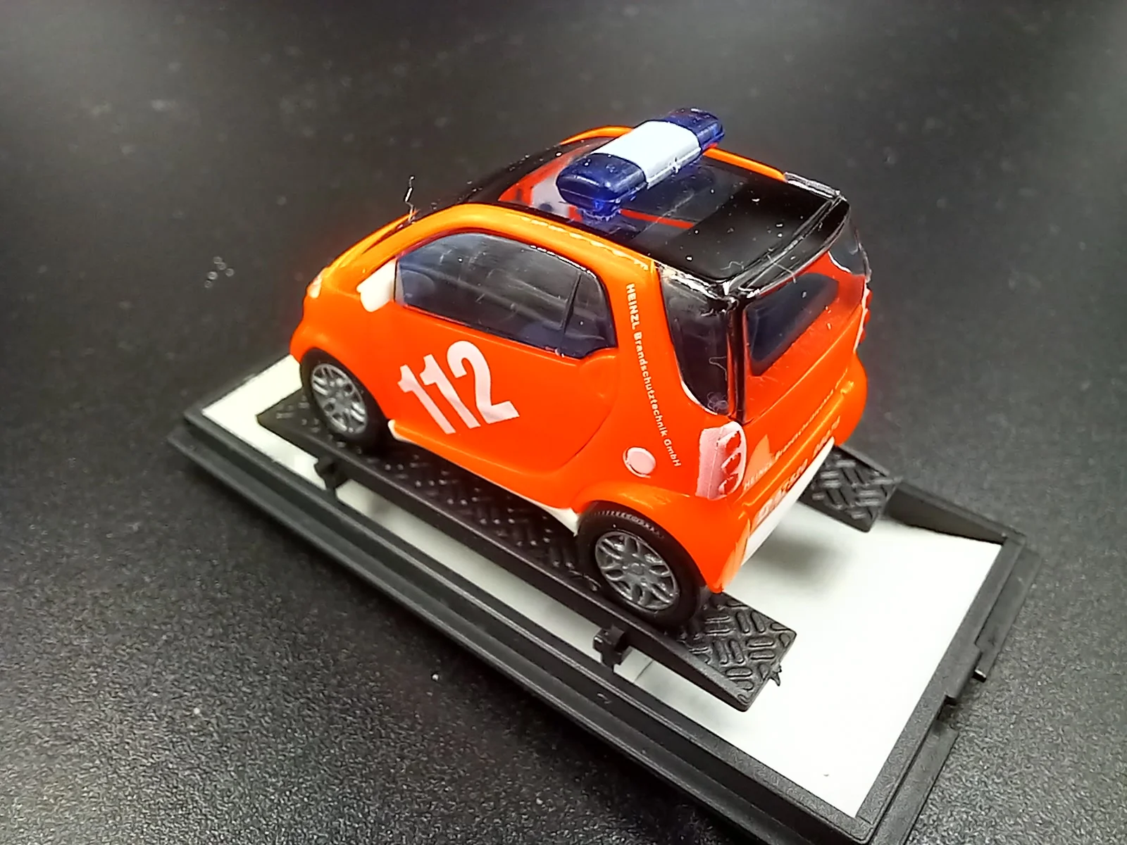 Smart Fortwo 112 1/87 Busch - миниатюра 4