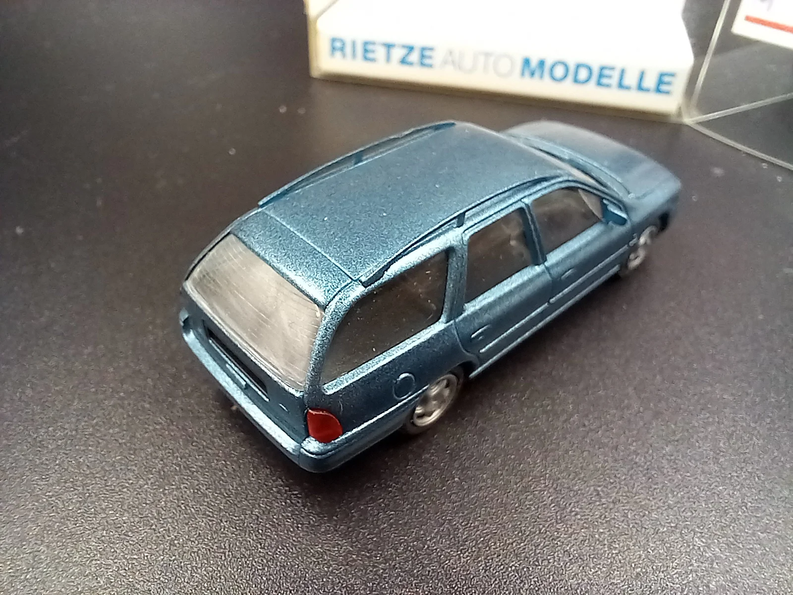 Ford Mondeo 1/87 Rietze - миниатюра 4