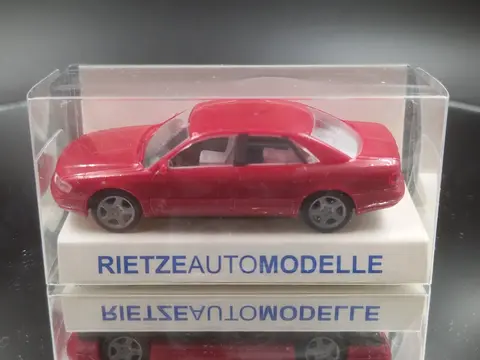 Audi A8 red 1/87 Rietze