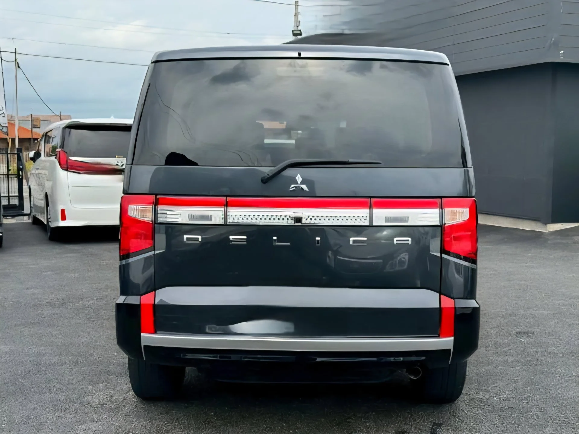 Mitsubishi Delica D5 - миниатюра 4