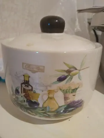 Сахарница из доломита