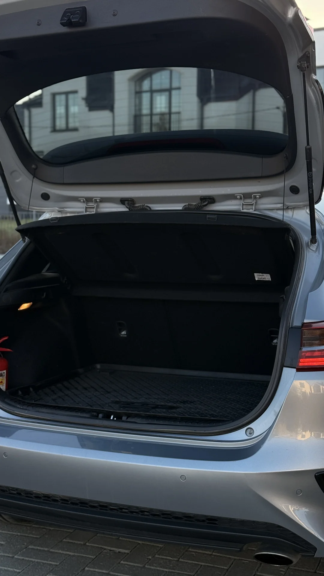 Kia Ceed III 1.4 T-GDI DCT Premium - миниатюра 15