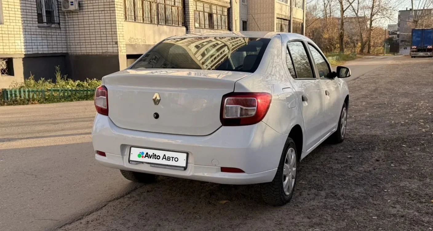 Рено Логан 2 2015г 1.6 механика - миниатюра 5