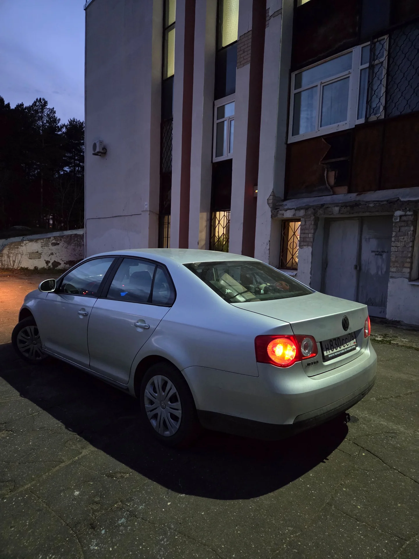 Volkswagen jetta 5 - миниатюра 6