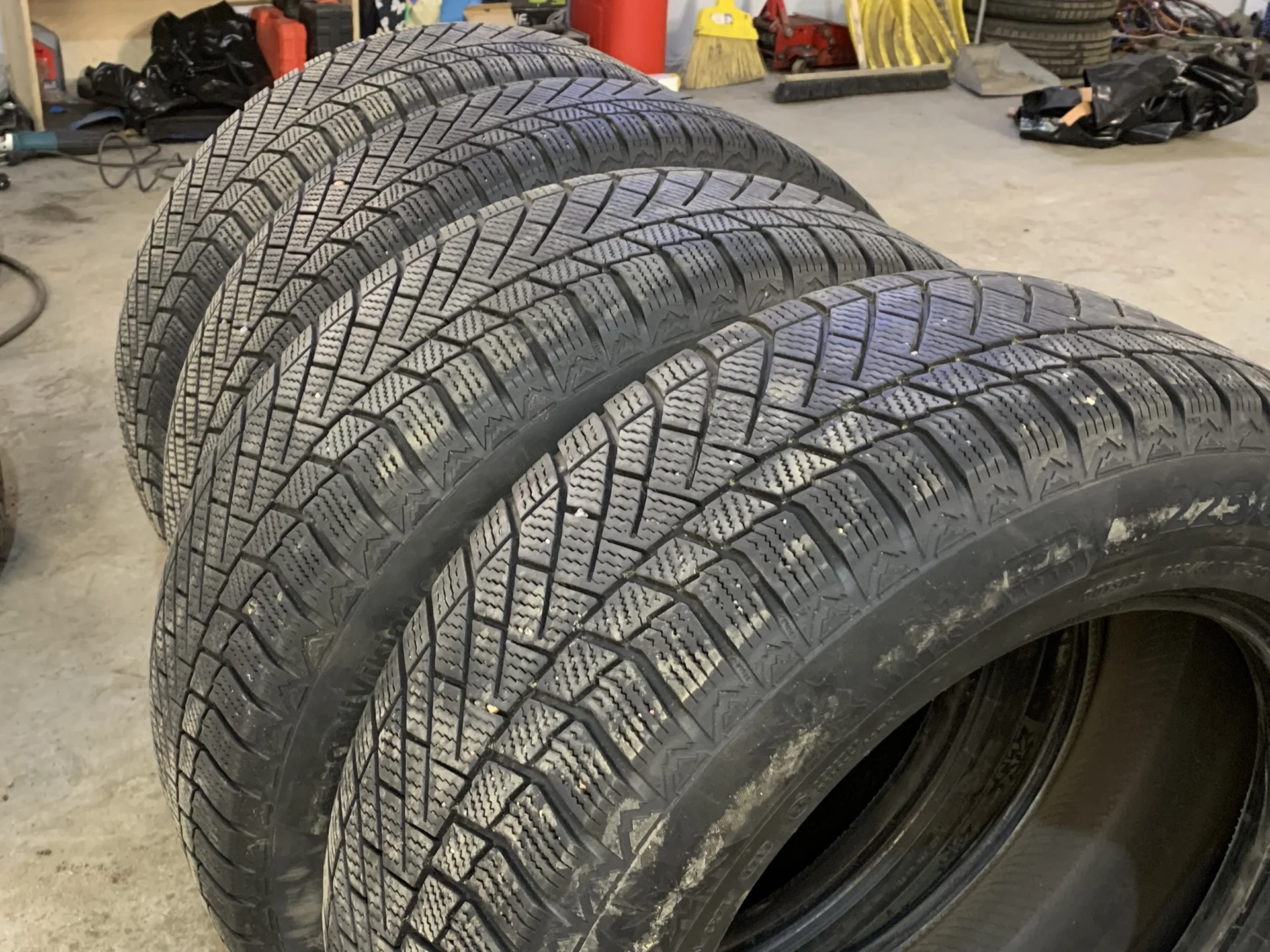 Continental ContiVikingContact 6 225/60 R17 99T - миниатюра 2