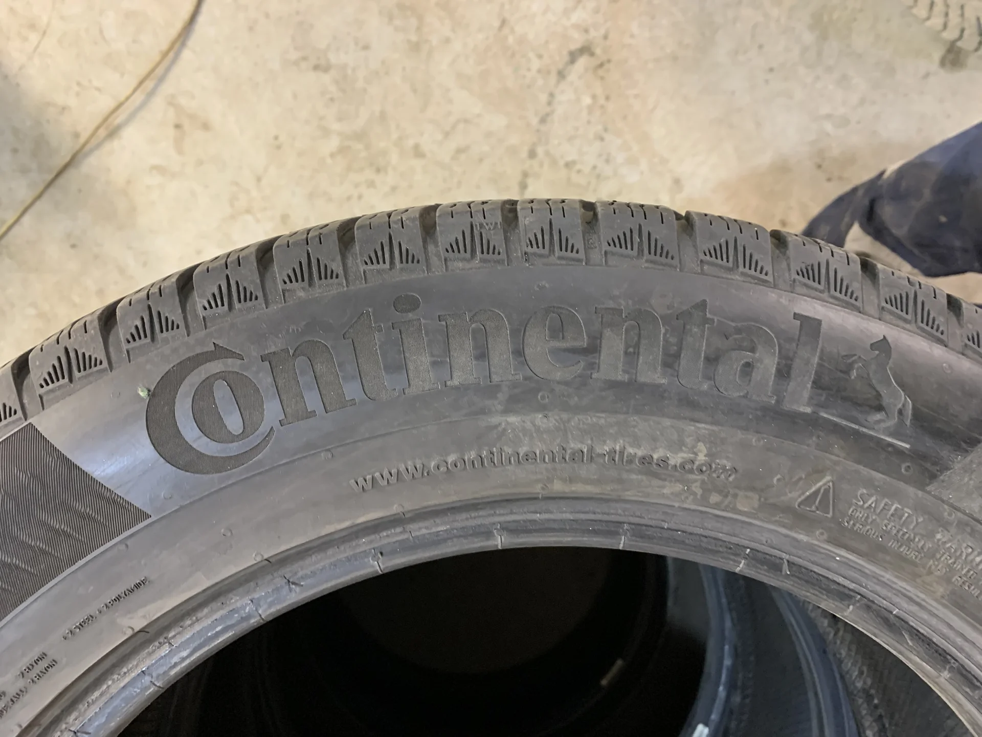 Continental ContiVikingContact 6 225/60 R17 99T - миниатюра 5