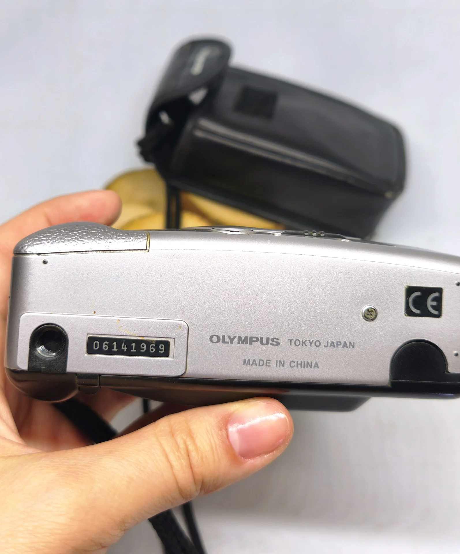 Плёночный фотоаппарат Olympus AF-10 XB рабочий - миниатюра 6