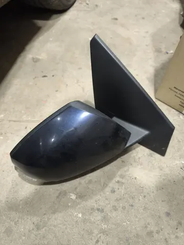 зеркало правое Renault megane 3