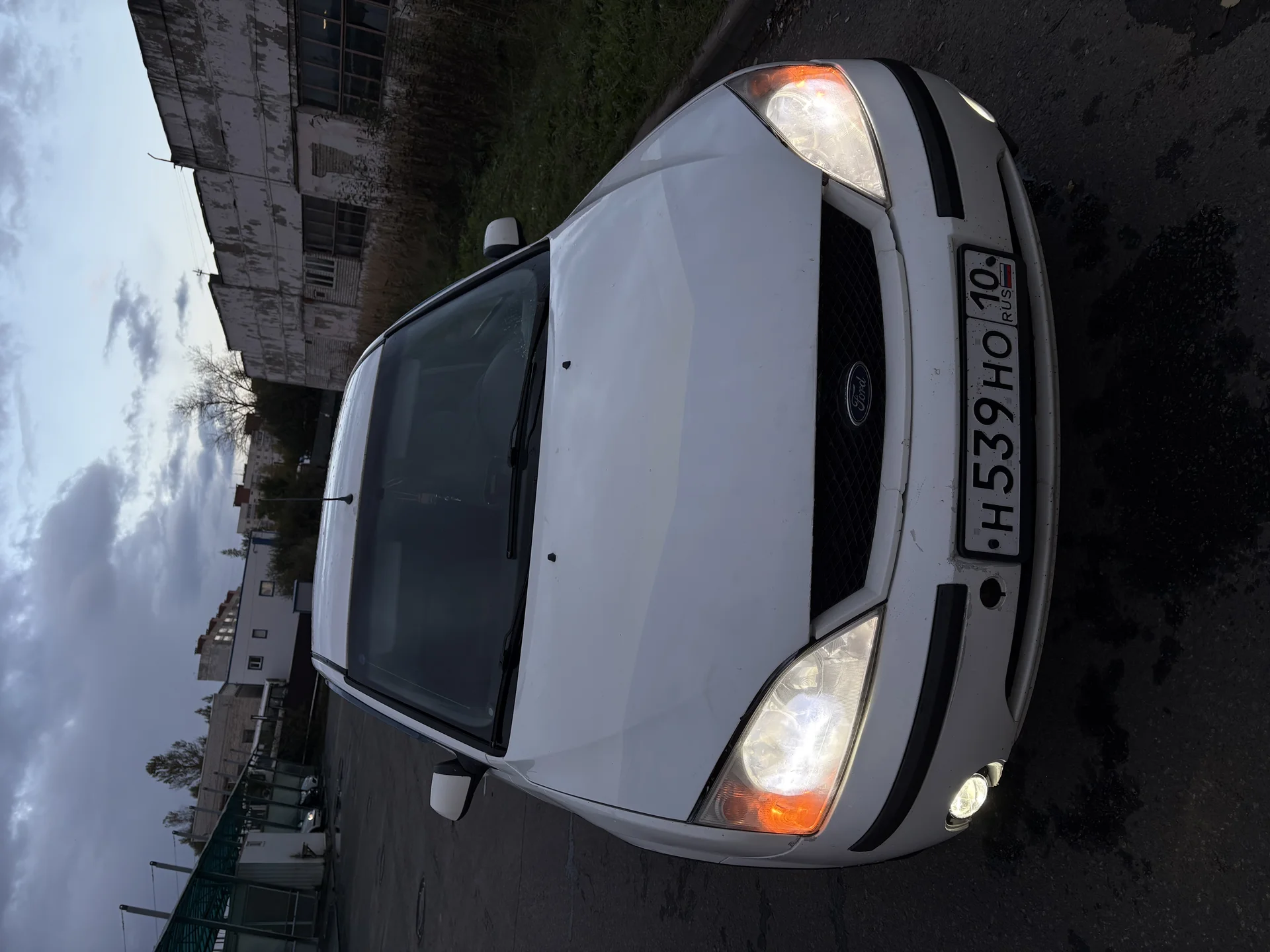 Ford Mondeo 2 - миниатюра 2