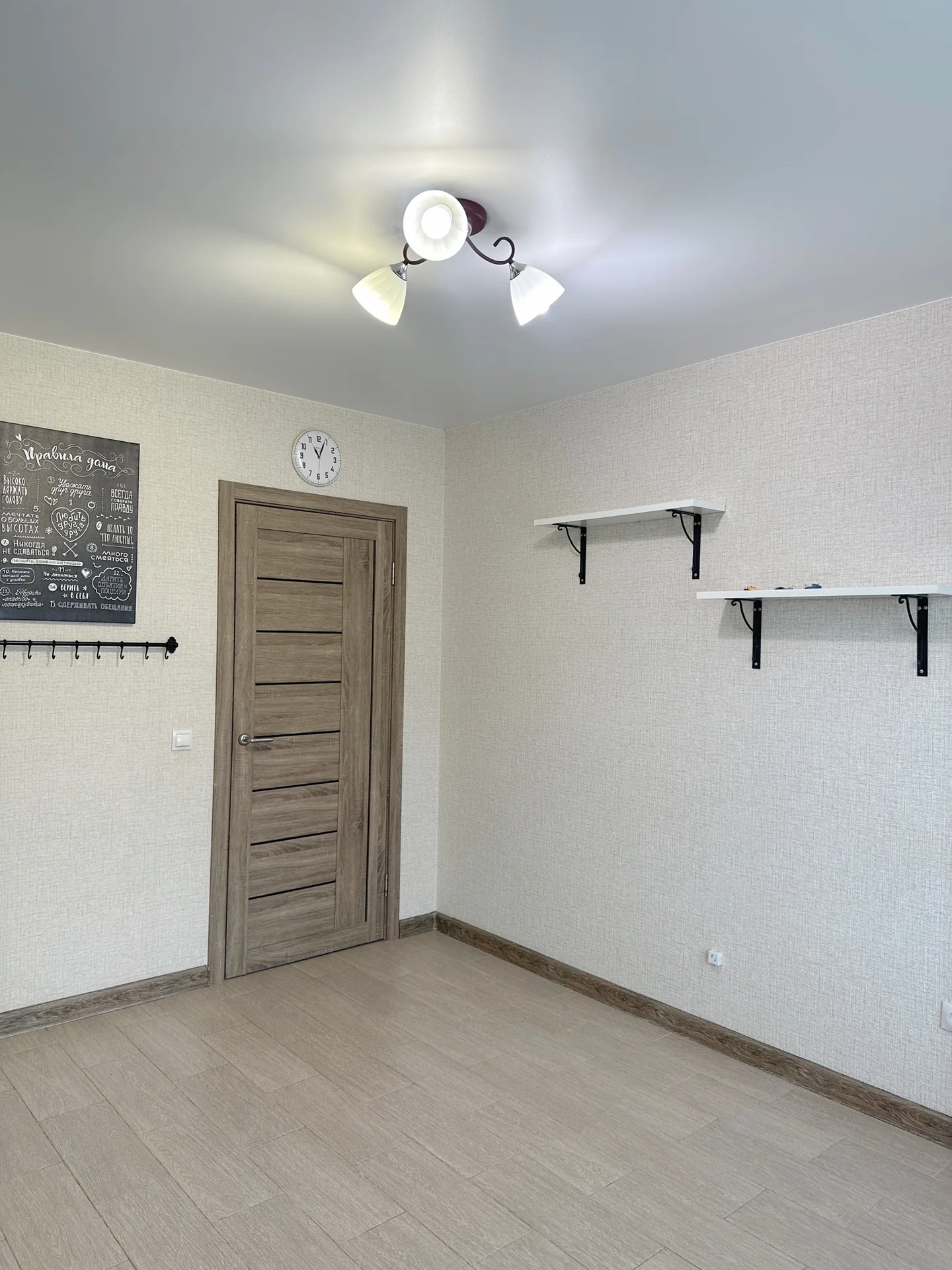 Продаю 3к.кв. 74м2 с ремонтом и мебелью - миниатюра 4