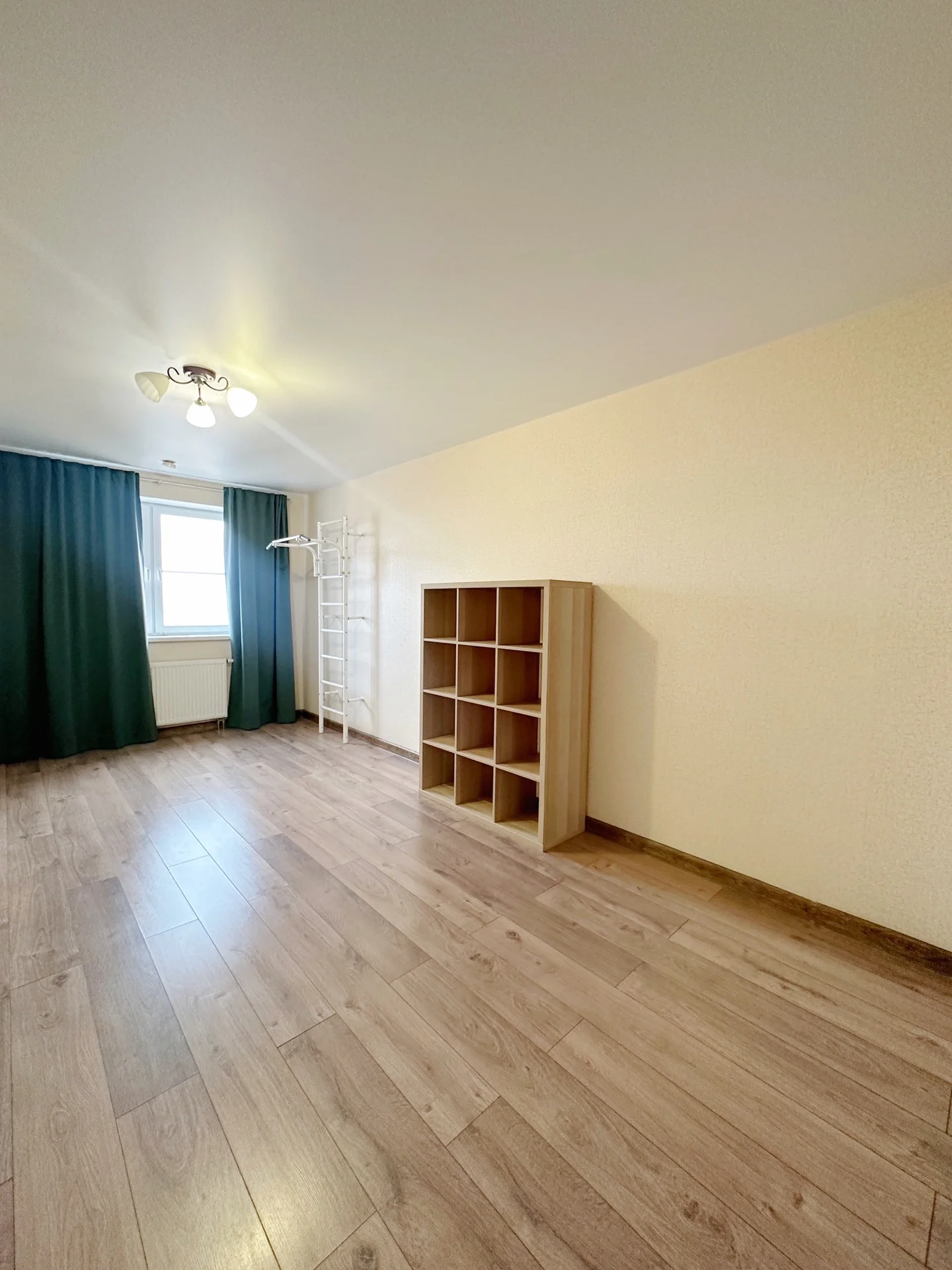 Продаю 3к.кв. 74м2 с ремонтом и мебелью - миниатюра 13