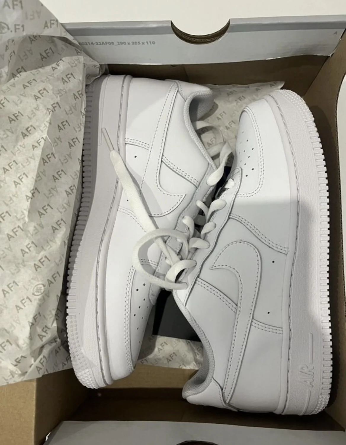 Nike Air Force 1 - изображение 1