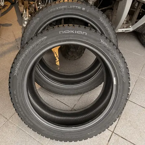 Зимняя резина Nokian Hakkapeliitta 8 R17