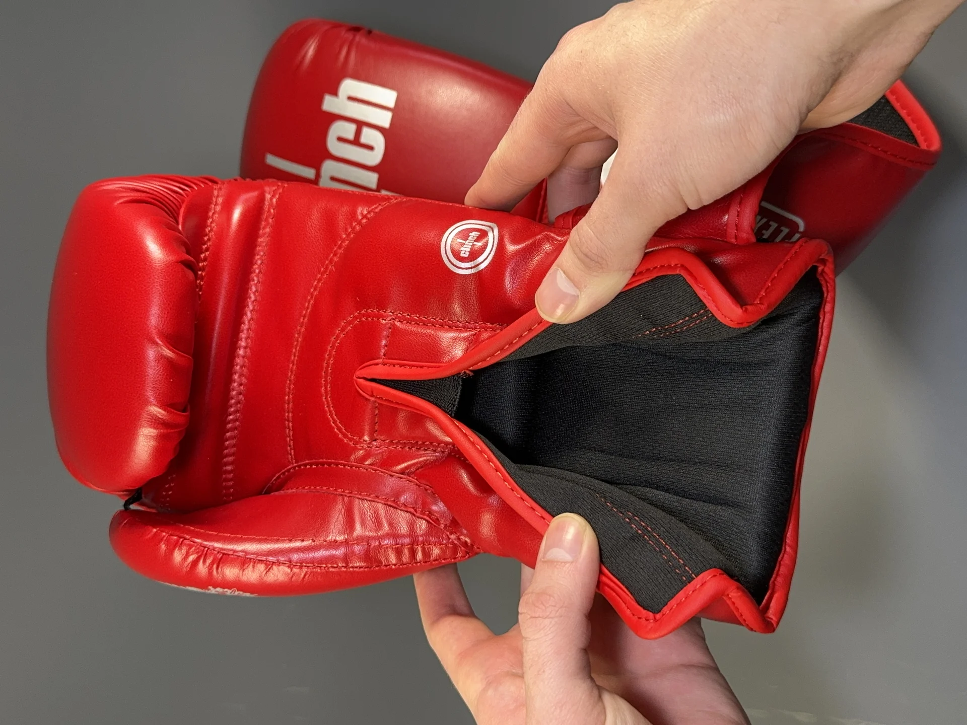 Боксерские перчатки Clinch красные - миниатюра 6
