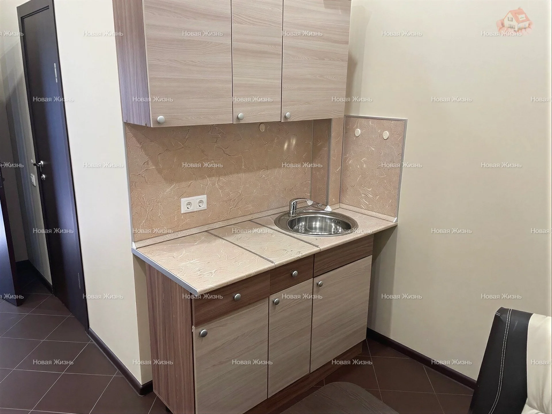 Дом 350м2 на участке 12сот - миниатюра 8