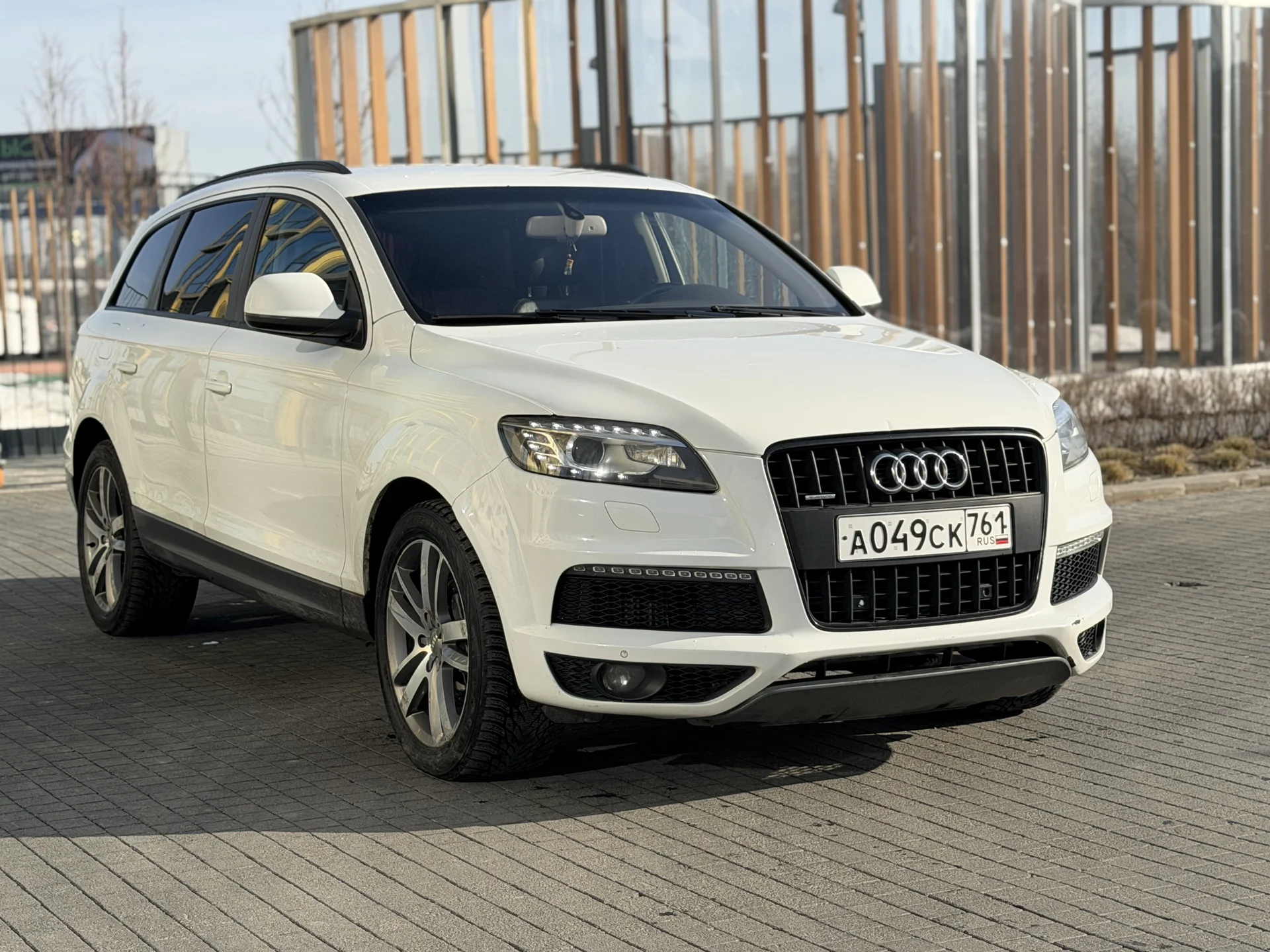 Ауди Q7 - миниатюра 2