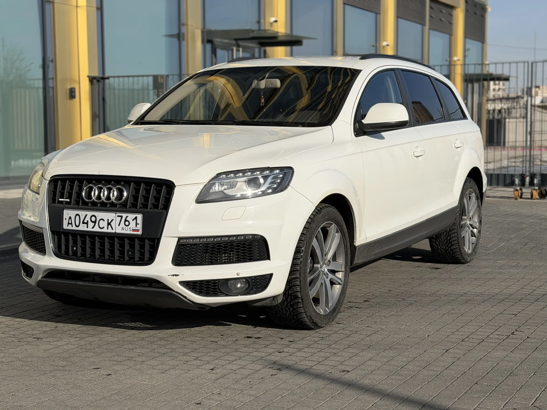 Ауди Q7 - миниатюра 3