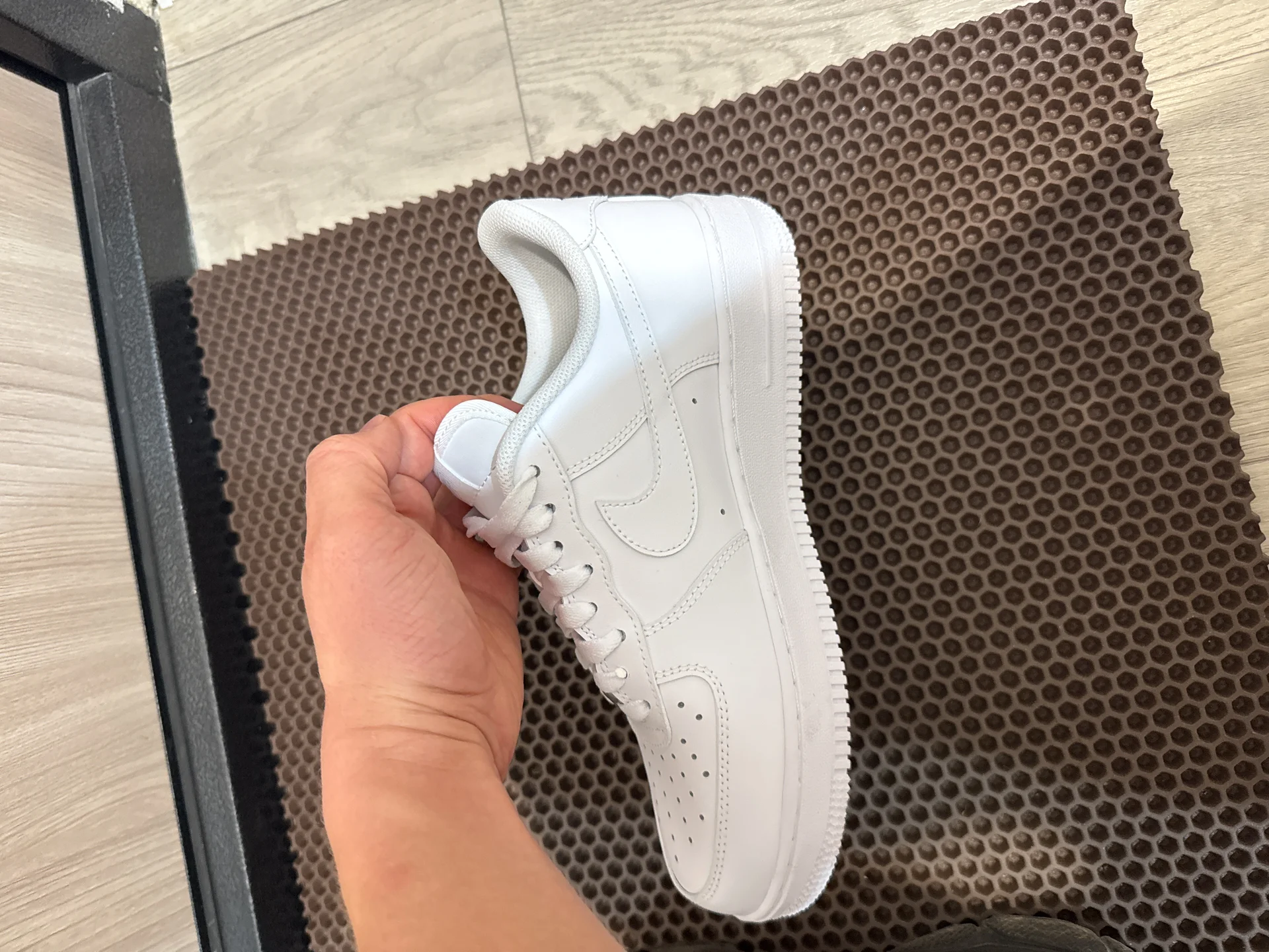 Nike force 1 - миниатюра 2