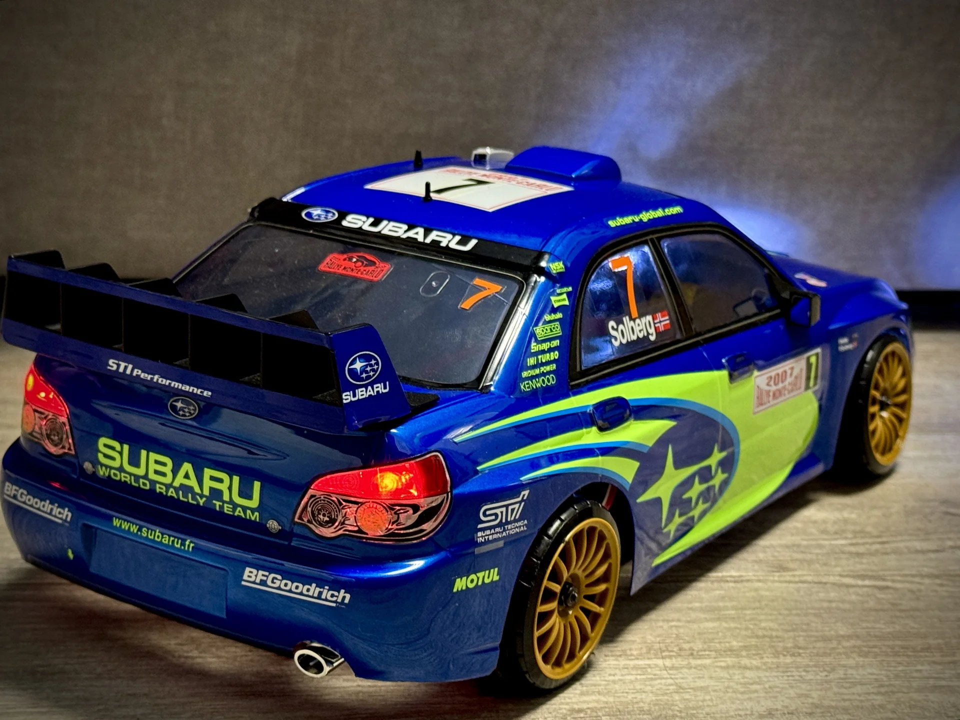 Радио управляемая модель Rc drift 1/10 - миниатюра 3