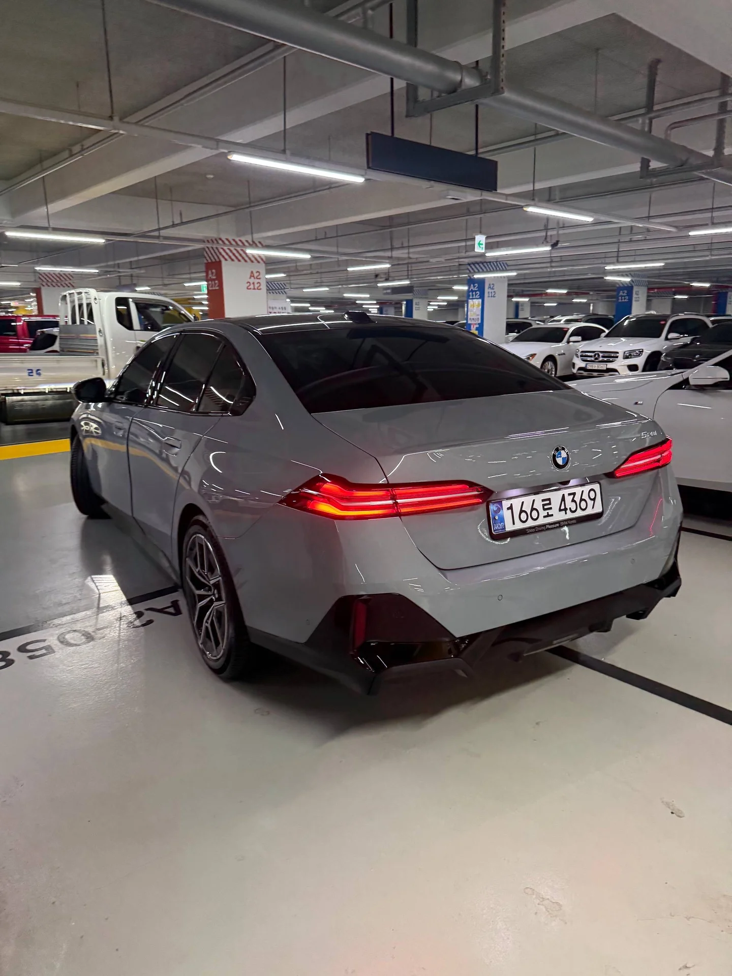 BMW 520i M sport - миниатюра 5