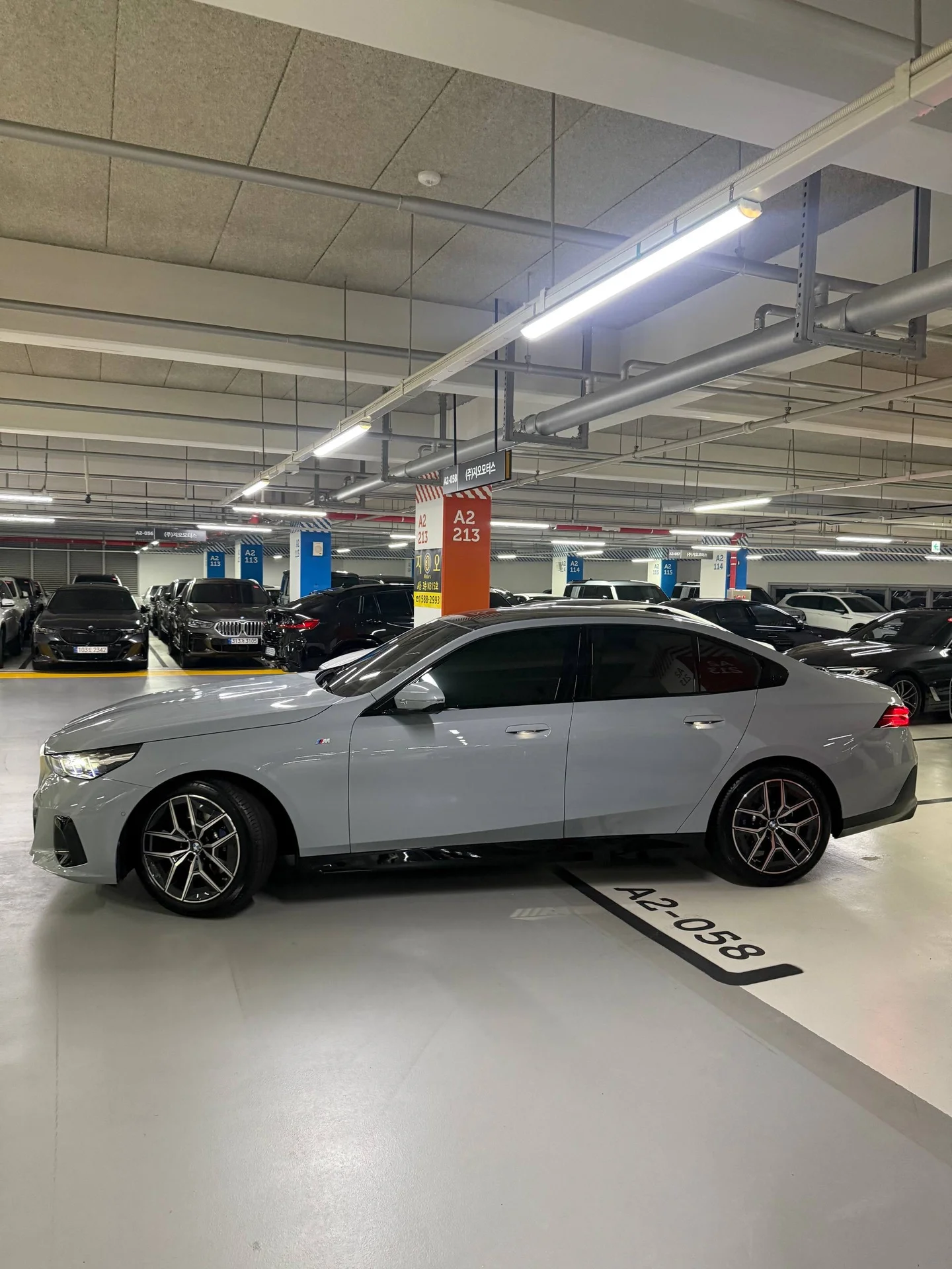 BMW 520i M sport - миниатюра 6