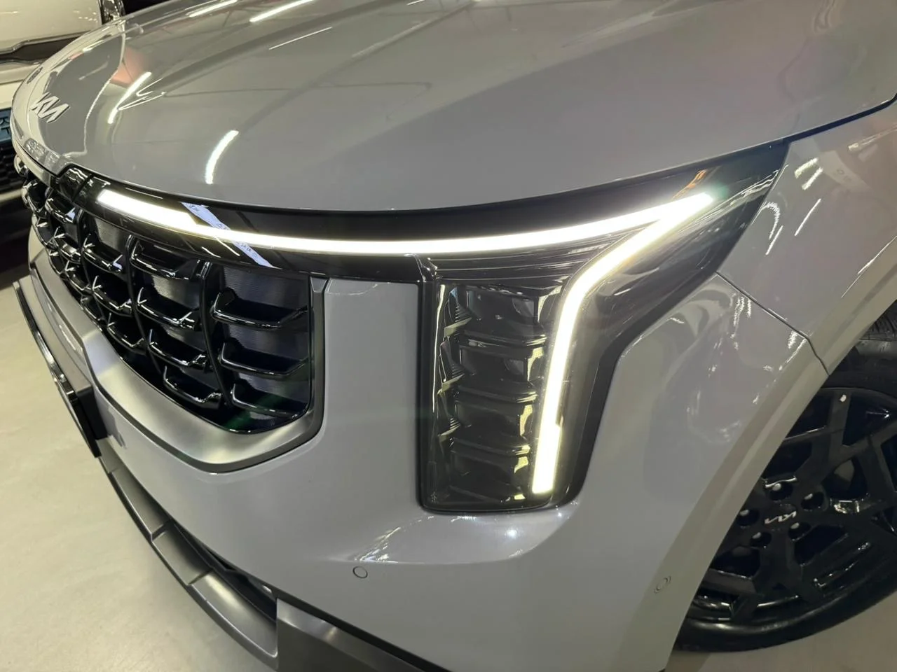 KIA Karnival 1.6 hybrid (180hp) - миниатюра 4