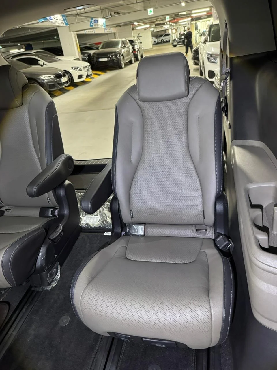 KIA Karnival 1.6 hybrid (180hp) - миниатюра 11