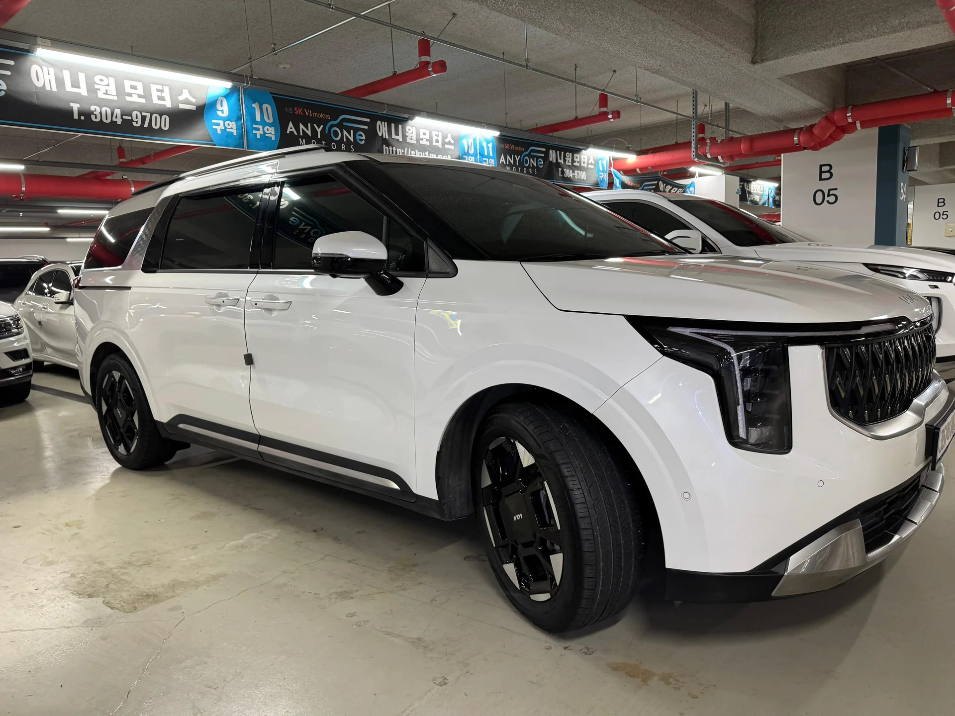 Kia Karnival 2.2d 2024 7 мест, с люками. - миниатюра 11