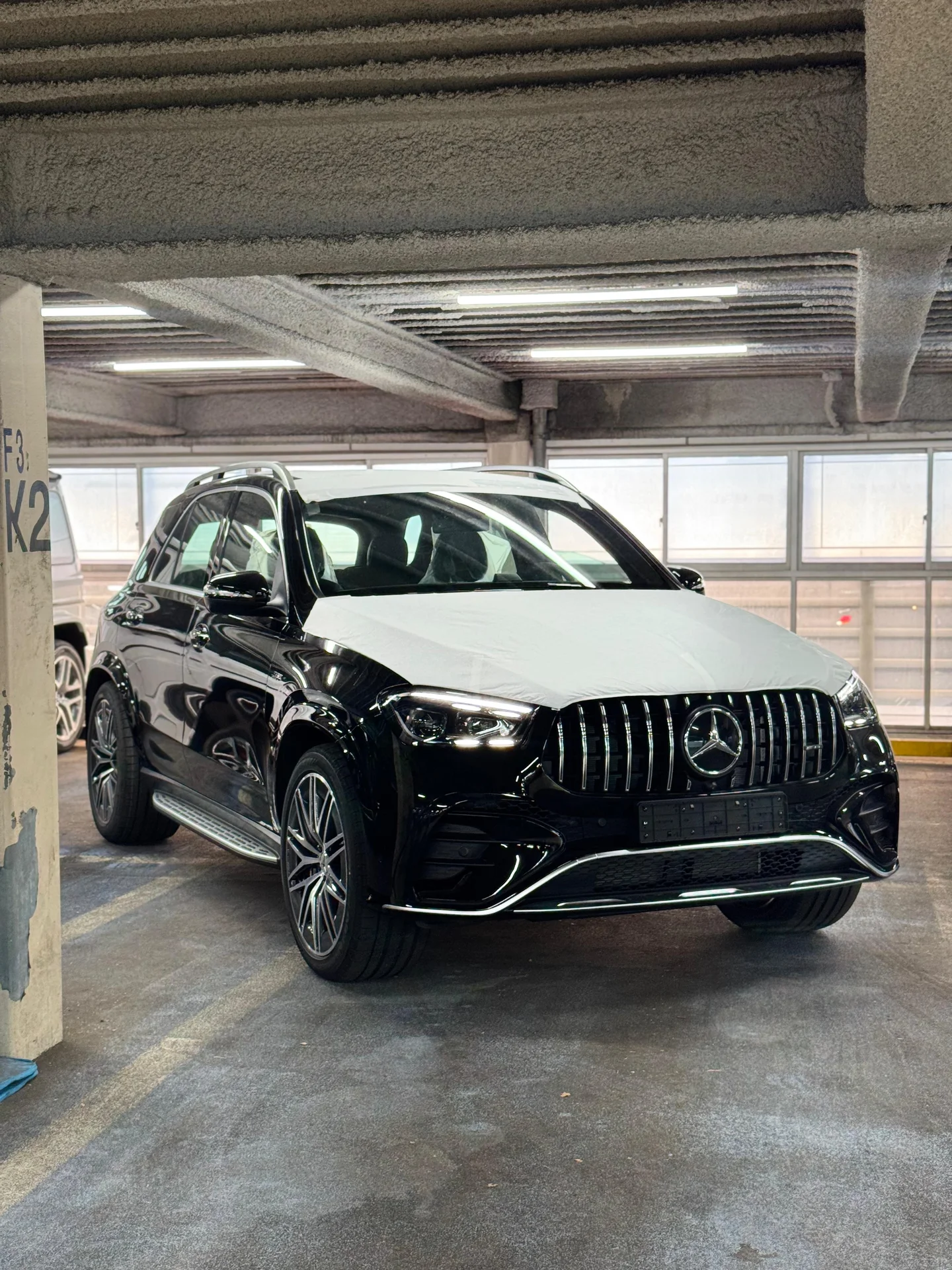 Mercedes-Benz GLE53 AMG - миниатюра 3