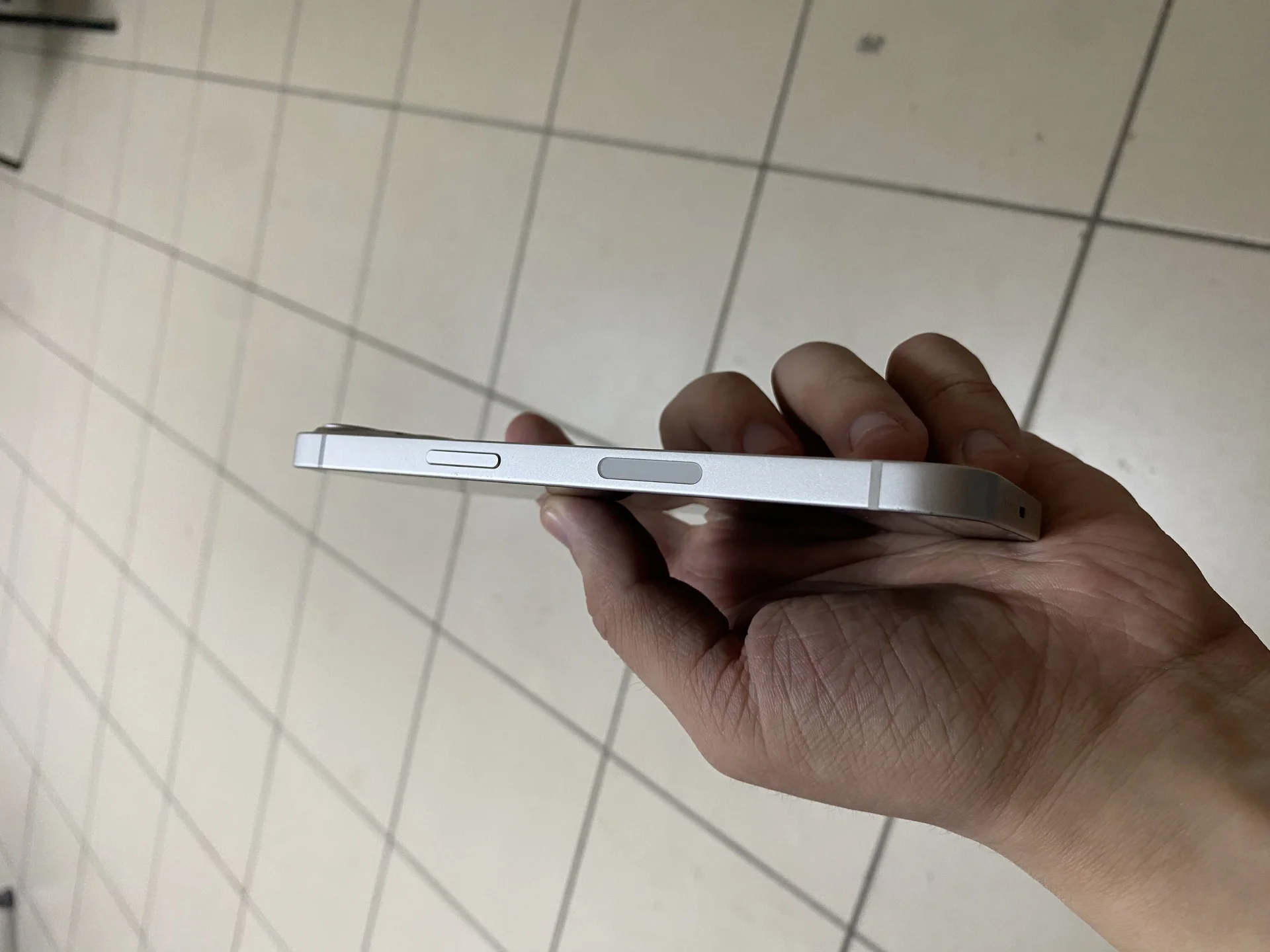 iPhone 13 - миниатюра 3