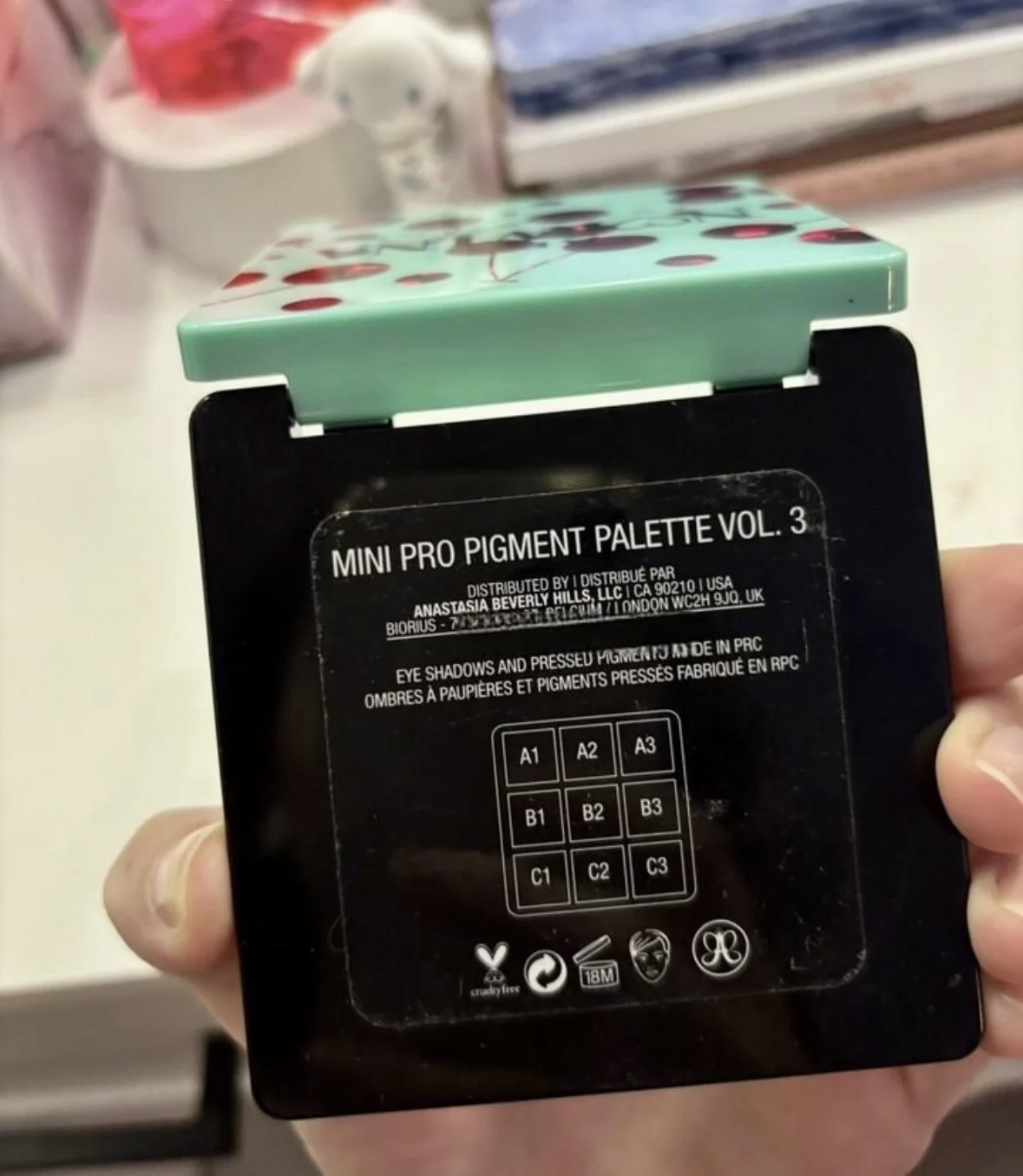 Тени ABH Norvina Pro Pigment Palette Vol 3 - миниатюра 3