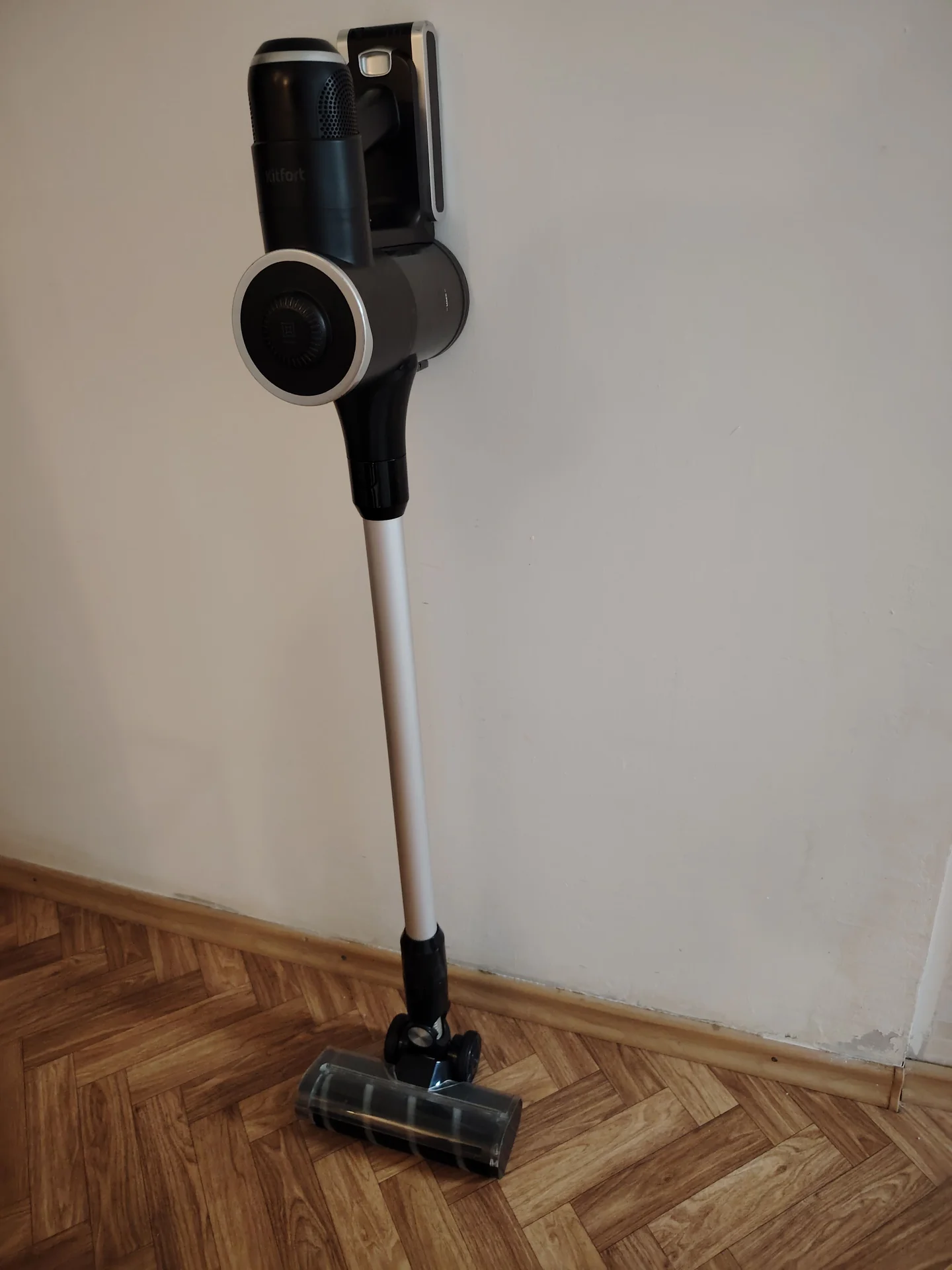 Вертикальный пылесос kitfort KT-5123 Б/У - миниатюра 2