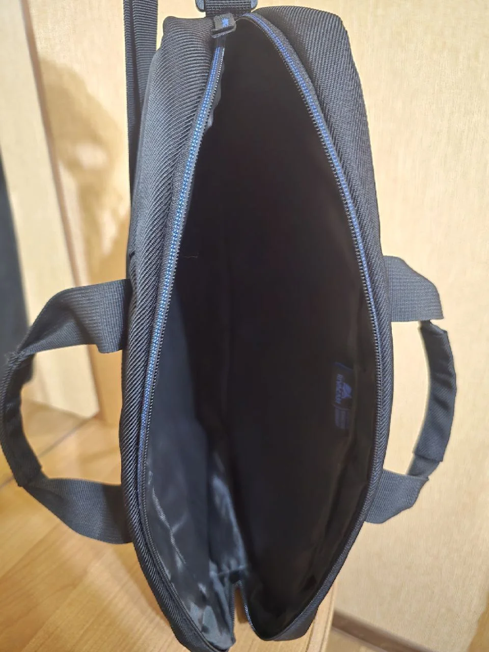 16" Сумка для ноутбука rivacase 8036 - миниатюра 4