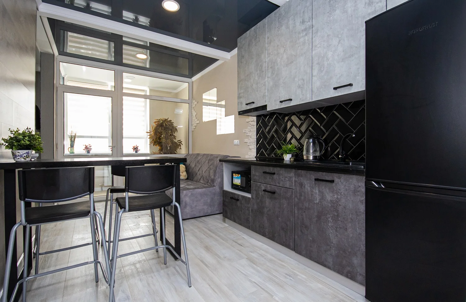 2-к. квартира, 60 м², 3 кровати - миниатюра 2