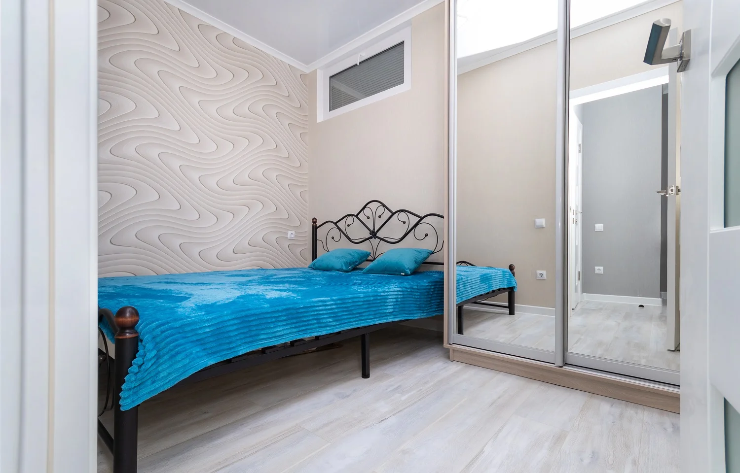 2-к. квартира, 60 м², 3 кровати - миниатюра 10