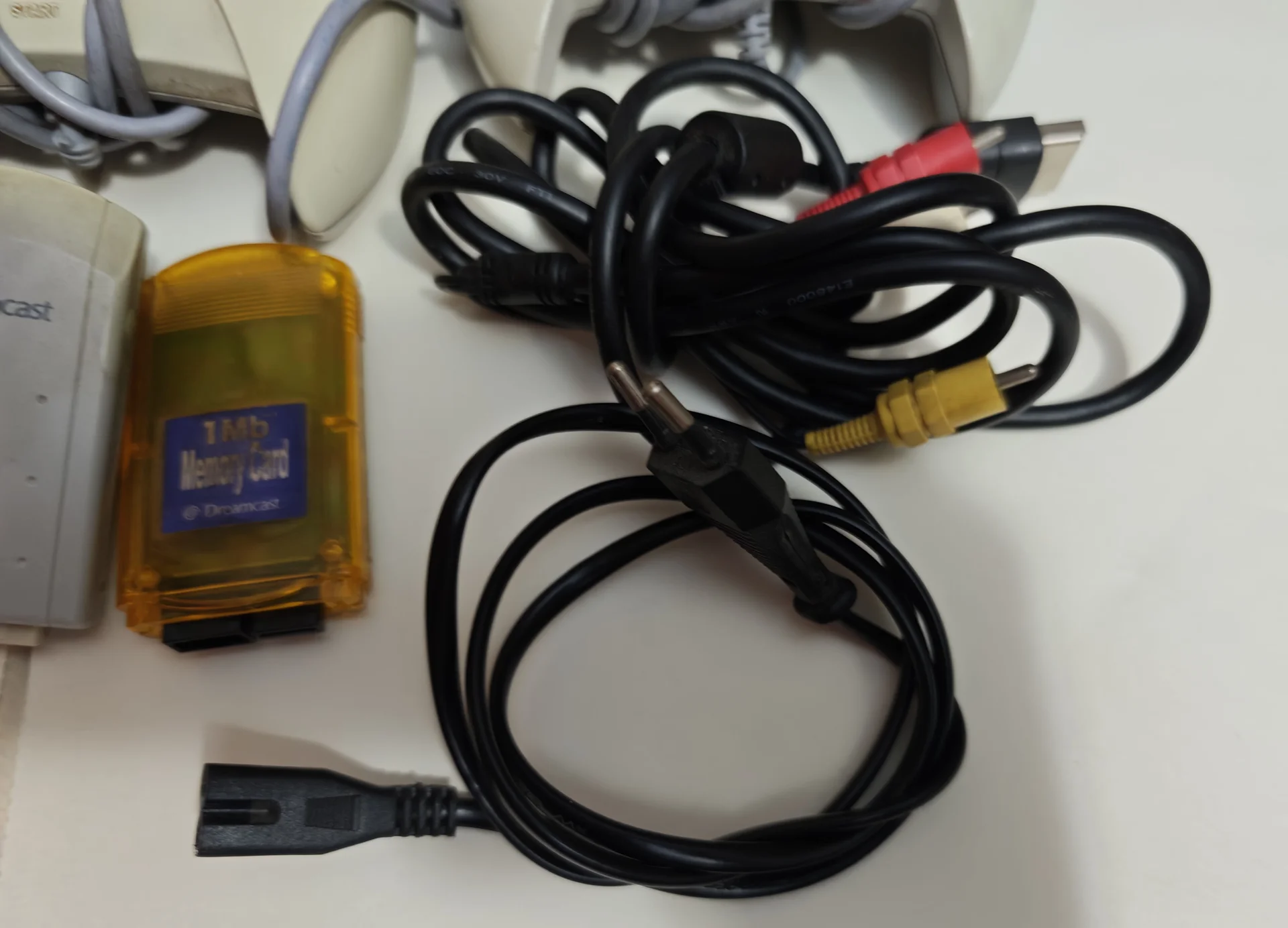 Комплект Sega Dreamcast (Европа, PAL) + 2 геймпада - миниатюра 7