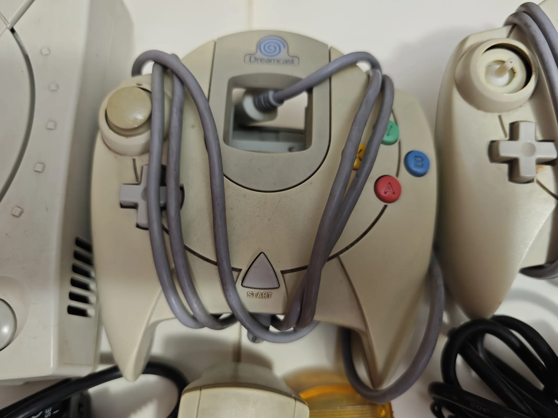 Комплект Sega Dreamcast (Европа, PAL) + 2 геймпада - миниатюра 9