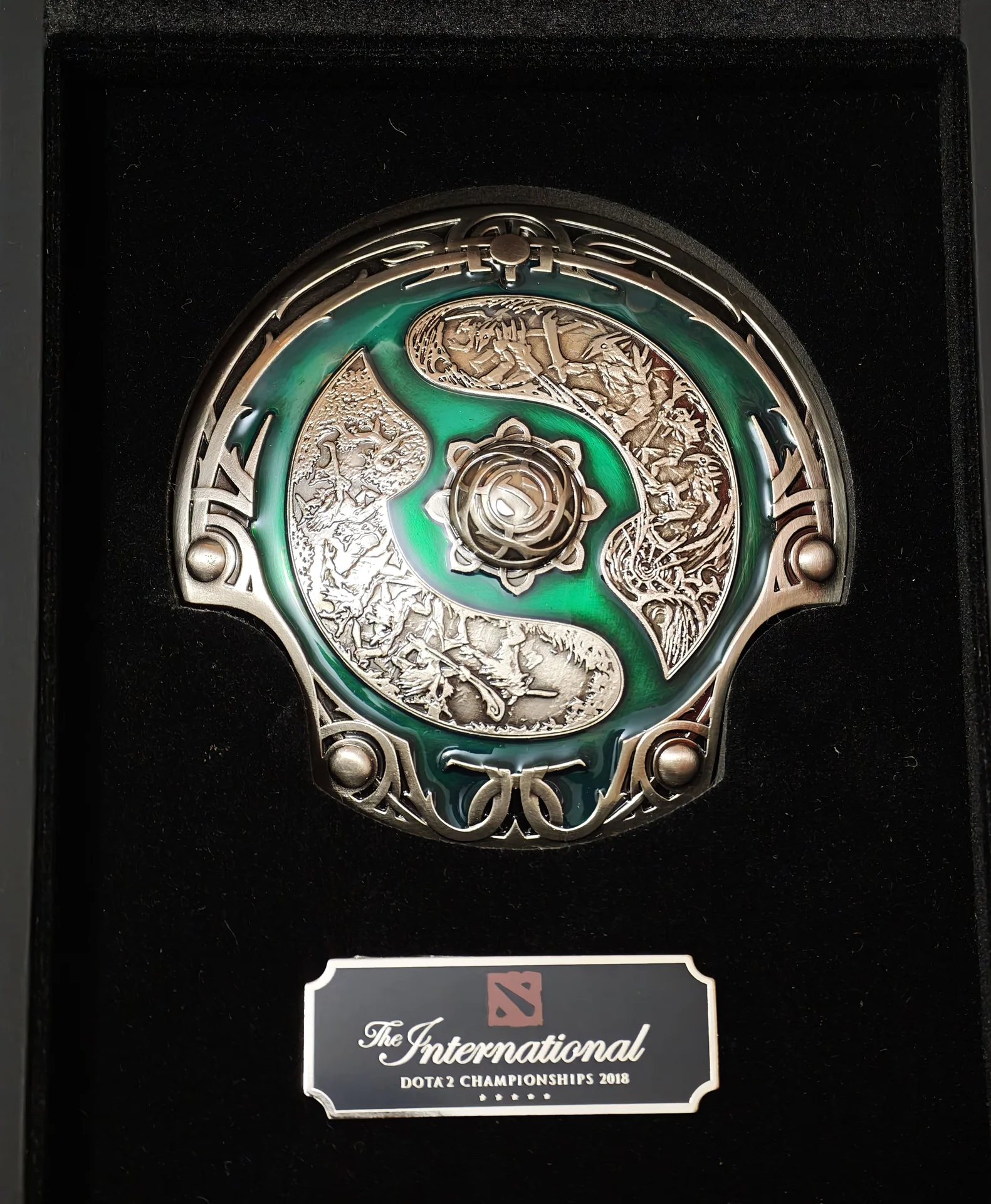 Коллекционный Aegis 2018 Dota 2 Original - миниатюра 2