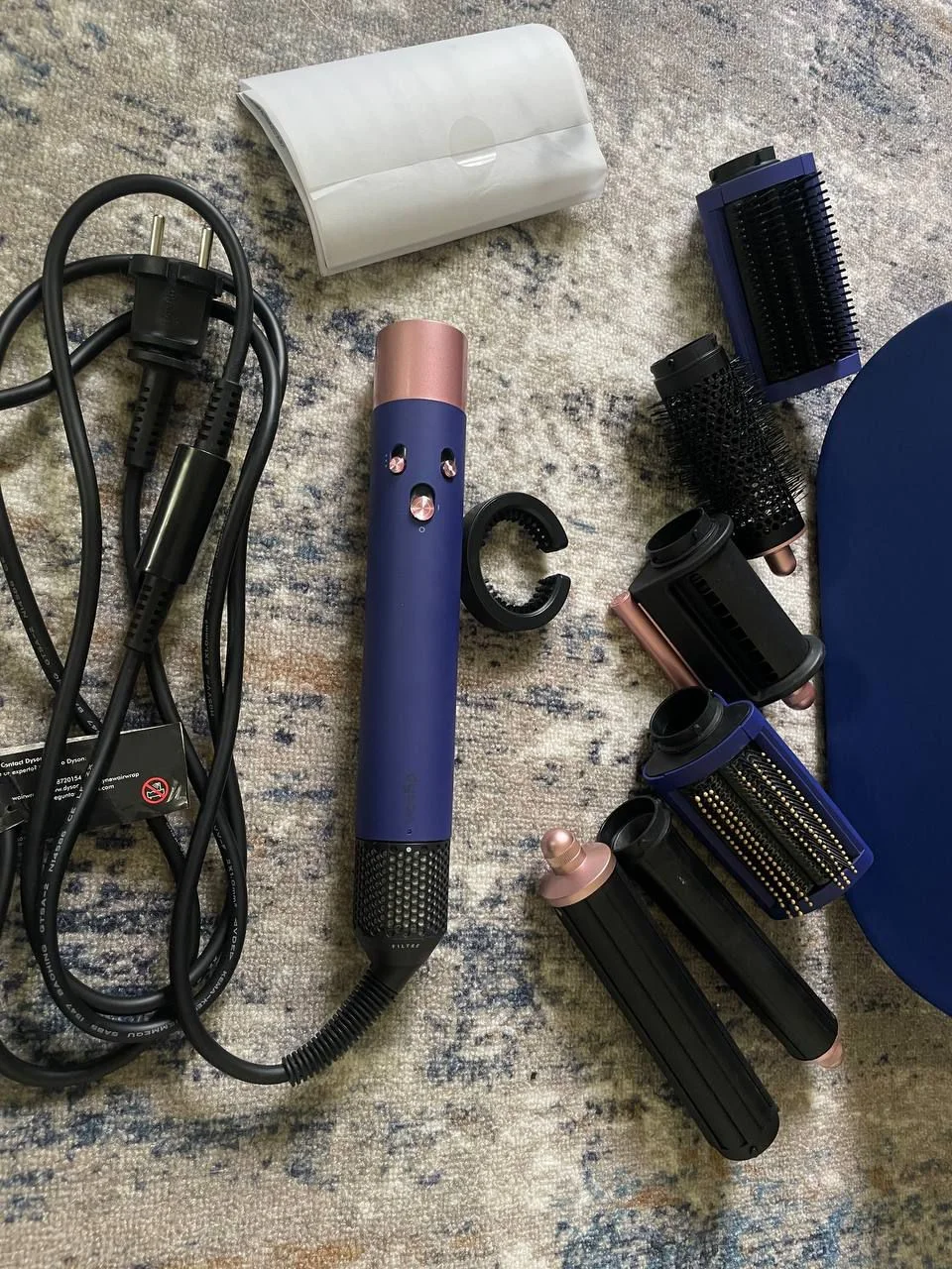 Стайлер Dyson Airwrap в синем цвете - миниатюра 5