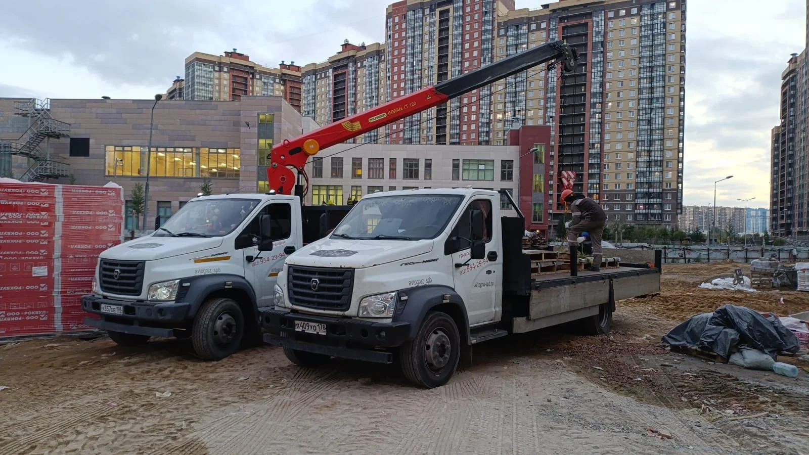 Услуги кму, стрела 2 т, 11 м, борт 3 т, 6 м - миниатюра 3